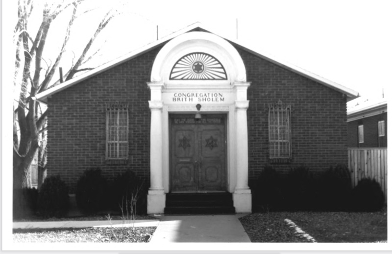 The front of the B'rith Sholem Synagogue